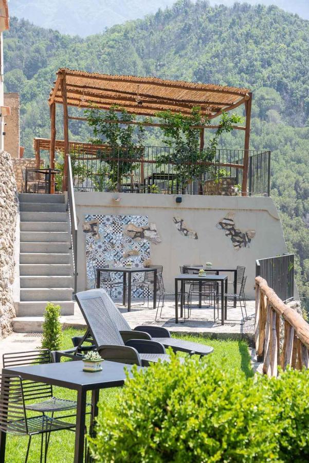 Il Giardino Dorato Maiori Exterior foto